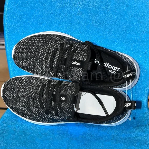 brand new adidas women cloud foam shoes - Picture 4 of 6